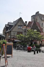 Caen La Ville Aux Cents Clochers Basse Normandie Normandie Caen