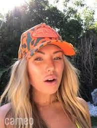 Kelly Kay's Instagram, Twitter & Facebook