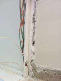 Cache cable plafond la redoute. Cache Plafond Electricite Plafonnier Decentre Mes 4 Solutions Pour Vos Suspensions Deconome Nous Garantisson Les Meilleurs Prix