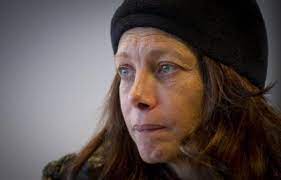 Mallaury nataf a connu son petit succès lors des grands jours d'ab productions avec le miel et les abeilles. L Actrice Mallaury Nataf Ex Sdf Va Jouer Dans Les Mysteres De L Amour