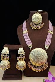 Be the center of attention at the next event by donning this haar over a simple, minimal saree! Gold Plated Maharani Rani Haar Mandz Online Shopping Facebook