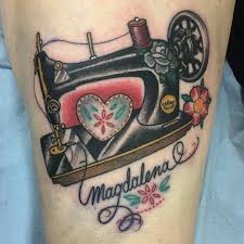 It can be sewing needles to sewing machines , knitting, to dress making. Tattoo Uploaded By Guen Douglas Super Fun Little Sewing Machine 416063 Tattoodo