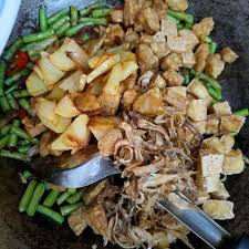 Resepi bihun goreng singapura yang tidak asing lagi didalam menu atau hidangan masyarakat malaysia. Cara Untuk Membuat Masakan Sambal Goreng Sayur Pedas Manis Kesedapan Hingga Ke Suapan Yang Terakhir My Resepi