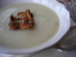 Recette Soupe De Choux Fleurs Aux Girolles Et Huile De Truffe Blanche 750g Soupe Choux Fleur Truffe Huile De Truffe