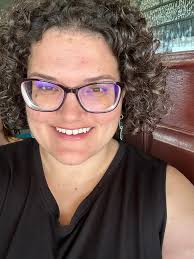 Sorry to interrupt your scrolling😍 I just thought you should know that  you're amazing and deserve to be happy. Love from me💕💕