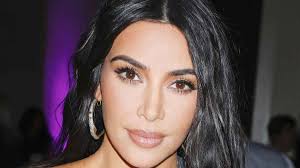 Kim Kardashian, Skims Donated $100,000 for the Holidays