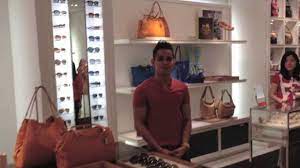 Sunway pyramid mall was established in july 1997 and is one of the popular mall that residents and visitors go to for their shopping and entertainment especially during the weekends. Coach Sunway Pyramid Youtube
