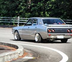 後ろの車からパシャリ car oldcar old nostalgic nissan skyline datsun 240k drive fun happy photography insta datsun car nissan skyline nissan skyline gtr