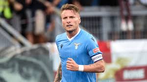 Der starstürmer von lazio rom leitet ein benefizspiel zur unterstützung bedürftiger menschen als . Ciro Immobile Player Profile 21 22 Transfermarkt