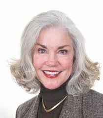 Linda Hewitson's Instagram, Twitter & Facebook