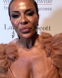 Host Nova M Bajamonti @novambajamonti attended the Global Lyme Alliance  Gala At Cipriani 42nd St In NYC! , Interviews with Singer Debbie Gibson,  Actor Christopher Meloni, TV Host Rosanna Scotto and NJ ...