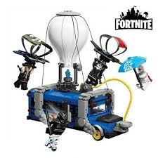 Mecha team leader was first released in season 9 and is a part of the final showdown set. Lego Fortnite Sets