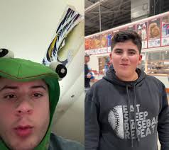 Costco Food Court: Boom or Doom? A Flavorful Journey!