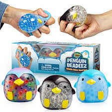 Apaixonado pela cultura pop, colecionador, customizador e dioramista, eu resolvi trazer para vocês um pouco. Yoya Toys Beadeez Penguin Stress Relief Tiendamia Com