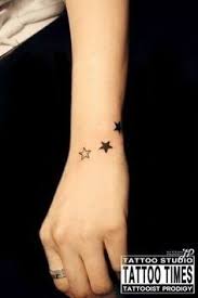 Paper Faces Bilek Ici Dovmeler Dovme Mini Tattoos Dovme Tasarimlari
