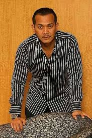 Emmanuelsamarathisa on twitter keeping track of syed mokhtar albukhary like with any business tycoon is a painful process some previous attempts here with ecoworld. Berita Dunia Hiburan Part 7 Go To Part 8 Plzzz Page 1