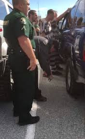 Feb 08, 2019 · how to quickly unlock your door on a chevrolet tahoe. Convicted Car Thief Uses His Skills To Rescue Baby Locked In Chevy Tahoe Autoevolution