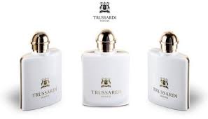 خبير العطور On Twitter عطر تروساردي دونا النسائي راااااقي ورومانسي جدا ميزته إنه ماإنتشر كثيير وجمهوره قليل ومحدود إيش رائيكم فيه Http T Co 08cjvmmdfq