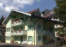 14 annunci di appartamenti in vendita a campitello di fassa da 180.000 euro. Residence Cesa Ciapia Giulio Soraruf E Fam Campitello Di Fassa