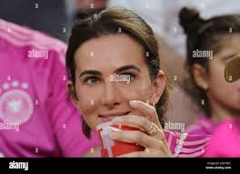 Thomas muller and lisa muller Banque de photographies et d'images à haute  résolution