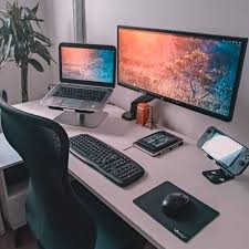 Best Ergonomic Office Keyboard Mouse Desk Chair Setup Gaming Design Modern Ideas Inspiration In 2020 Computer Desk Setup Desk Setup Home Office Setup