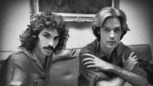 The bmg collection was expanded in 2004 and reissued the following year, after bmg merged with sony music entertainment. Celebrate The Catalog Hall Oates Treble