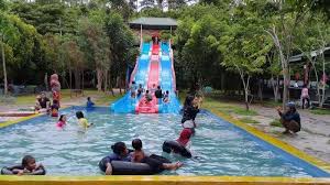 Jadi kamu bisa datang pada saat pagi karena akan terasa lebih segar jika berenang di sini. Libur Tahun Baru Boyong Waterpark Jeneponto Dipadati Pengunjung Tribun Timur