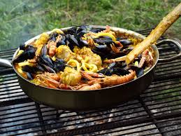 Paella Au Poulet Et Fruits De Mer Cuisson Paella Recette Recettes De Cuisine Espagnole Recettes De Cuisine