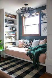 These Cute And Tiny Bedroom Ideas For Girls Small Bedroom Decor Small Apartment Bedrooms Apartment Bedroom Decor