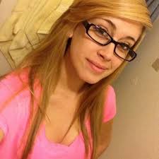 Ashley Karr (@ashuhleemariee)