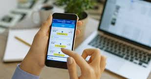 With Regards To Booking A Very Late Flight It S Best To Do It When You Don T Need To Be Some Place But Instead Simpl Plane Tickets Flight Ticket Online Travel