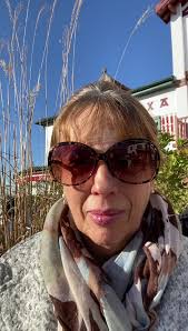 Villages to visit between Biarritz and Mont Saint Michel?