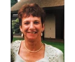 Rebecca Pixley's Instagram, Twitter & Facebook