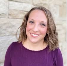 Randi Chapman's Instagram, Twitter & Facebook