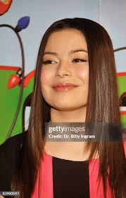 823 Drake Josh Photos & High Res Pictures