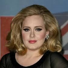 A Devenit De Câteva Zile Mămică, însă Adele Este AMENINŢATĂ CU MOARTEA! LA  FEL ŞI BEBELUŞUL Vedetei!