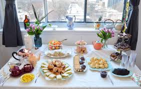 3.turn the teacup handle out (pointing to the right of the cup) and the blade. How To Plan A Top Notch Afternoon Tea Party Afternoon Tea Reads