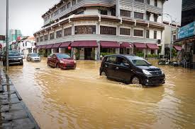 Kad pendaftaran kenderaan yang terkini; Kereta Tenggelam Banjir Ini 5 Perkara Yang Anda Perlu Tahu
