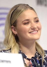 Aj Michalka Wikipedia Their love for glossier, dewy skin, and dry shampoo runs deeper than their aesthetically pleasing instagram accounts lead on.