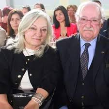 É angolano, sobretudo, por sentimento. Ruy De Carvalho Recorda O Dia Em Que Viu O Pai Dar Um Murro A Mae