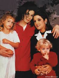 Jackson began his career when he was seven years old as the lead singer of the jackson 5, breaking into. Lisa Marie Presleys Letztes Interview Uber Michael Jackson 2010 All4michael