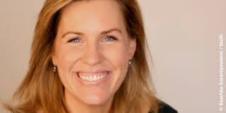 Exploring innovation for social change. Manner Sind Auch Nur Menschen Warum Es Hilft Sie Hin Und Wieder Daran Zu Erinnern Amazon De Staudinger Nicole Bucher
