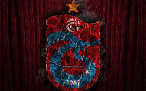 Nwakame, 14 maç sonra şık bir vuruşla ağları havalandırdı. Herunterladen Hintergrundbild Trabzonspor Fc Verbrannten Logo Super Lig Lila Holz Hintergrund Turkische Fussball Club Grunge Trabzonspor Fussball Trabzonspor Logo Feuer Textur Turkei Fur Desktop Kostenlos Hintergrundbilder Fur Ihren Desktop