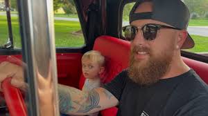 Happy New Year! I want to say thank you all so much for for the support and  encouragement last year. It was my first year doing this full time and I'm  so