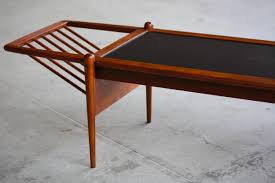 Find out the detailed pics here. Mid Century Solid Walnut Coffee Table W Magazine Rack Mid And Mod
