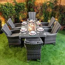 Choose from our wide range of outdoor rattan fire pits and stone table in a variety of weaves. Serena Atlanta 6 Seat 150 Rectangular Fire Pit Dining Set