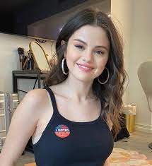 Born july 22, 1992) is an american singer, actress, and producer. Selena Gomez Called Out Google For Spreading Disinformation