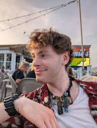 Nathan Vitale (@NathanV_VOVA)