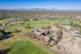 We are residential custom home builder located in bend, or. 65902 Rimrock Court Bend Or 97701 220118463 Cascade Sotheby S International Realty