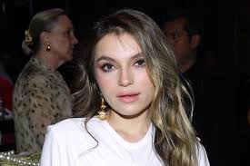 Sofía Castro, hija de Angélica Rivera, celebra su primer aniversario de  bodas con fotos inéditas